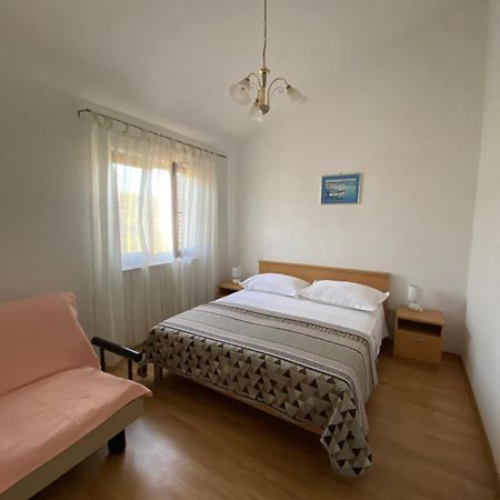 Apartmani Silence Rogoznica  Esterno foto