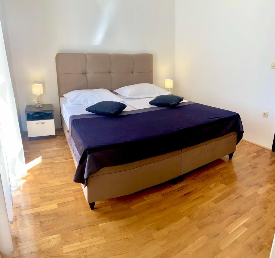 Apartmani Silence Rogoznica  Esterno foto