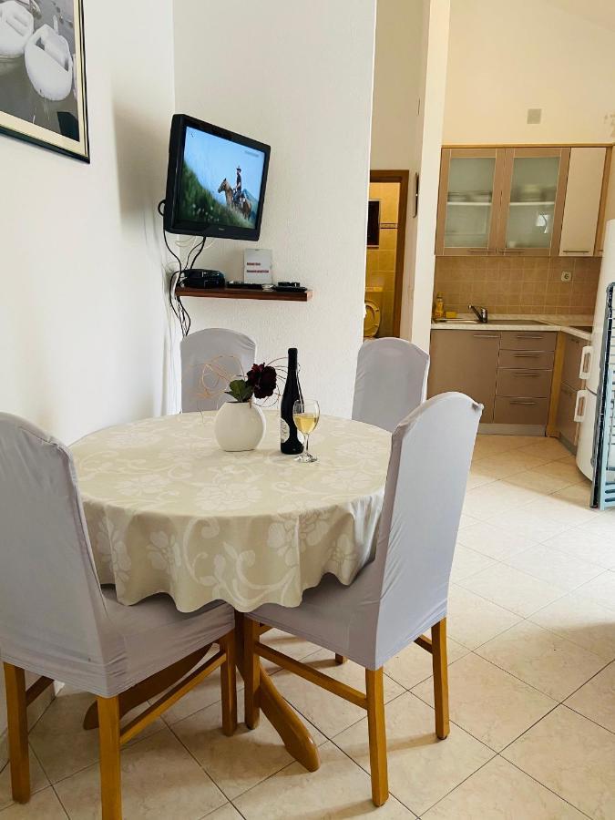 Apartmani Silence Rogoznica  Esterno foto