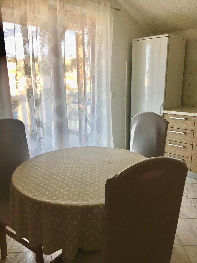 Apartmani Silence Rogoznica  Esterno foto