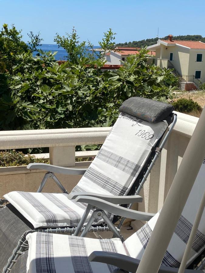 Apartmani Silence Rogoznica  Esterno foto