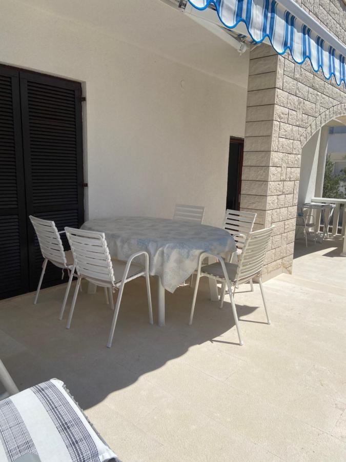 Apartmani Silence Rogoznica  Esterno foto