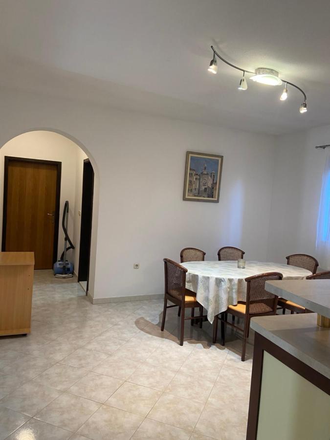 Apartmani Silence Rogoznica  Esterno foto